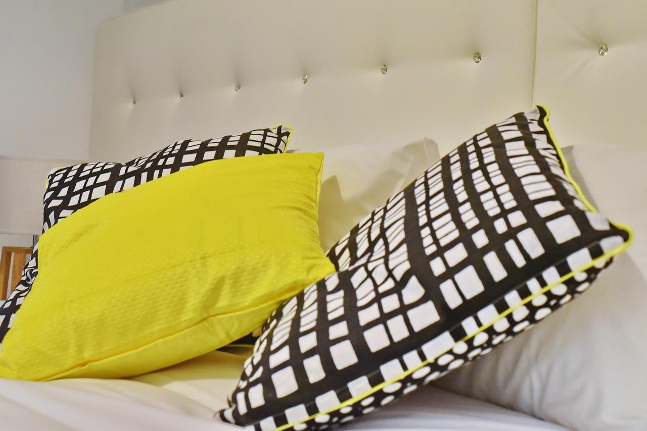 Train Lisbon Hostel ภายนอก รูปภาพ